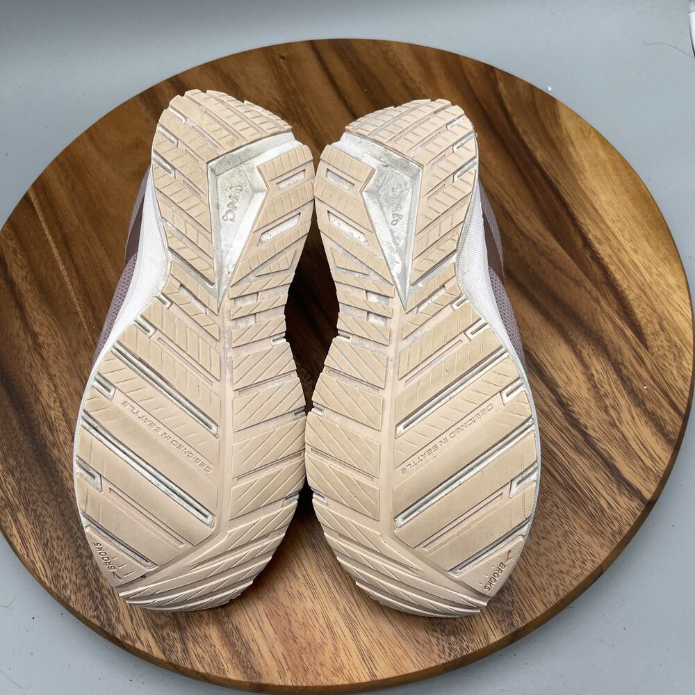 Brooks Revel 4 Shoes Womens Size 9 B Pink Running Comfort Walking Gym Sneakers - Picture 7 of 8